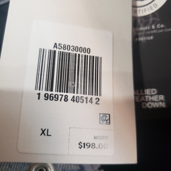 Mens Levi Puffer Jacket Size XL - Picture 8 of 8